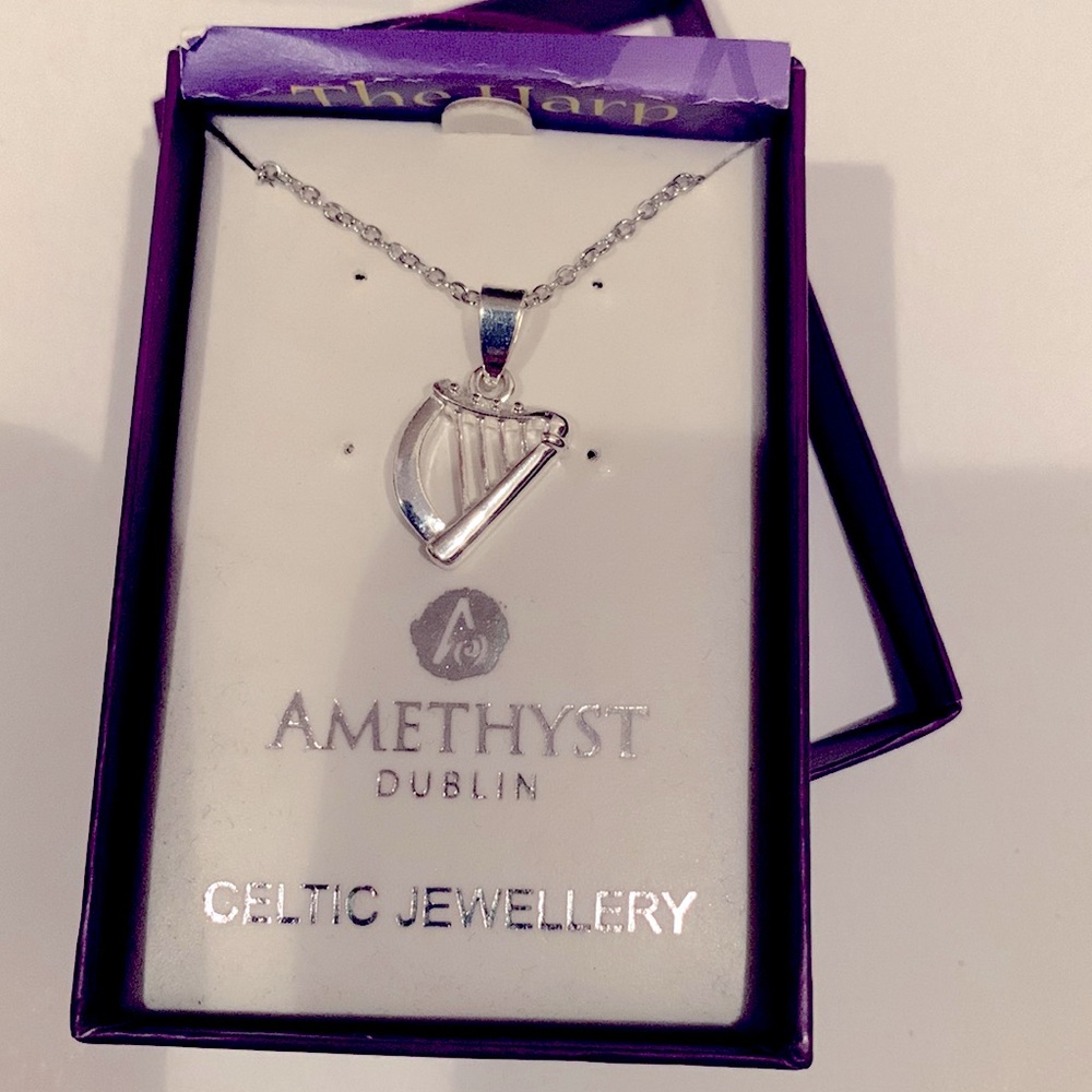 Harp Necklace